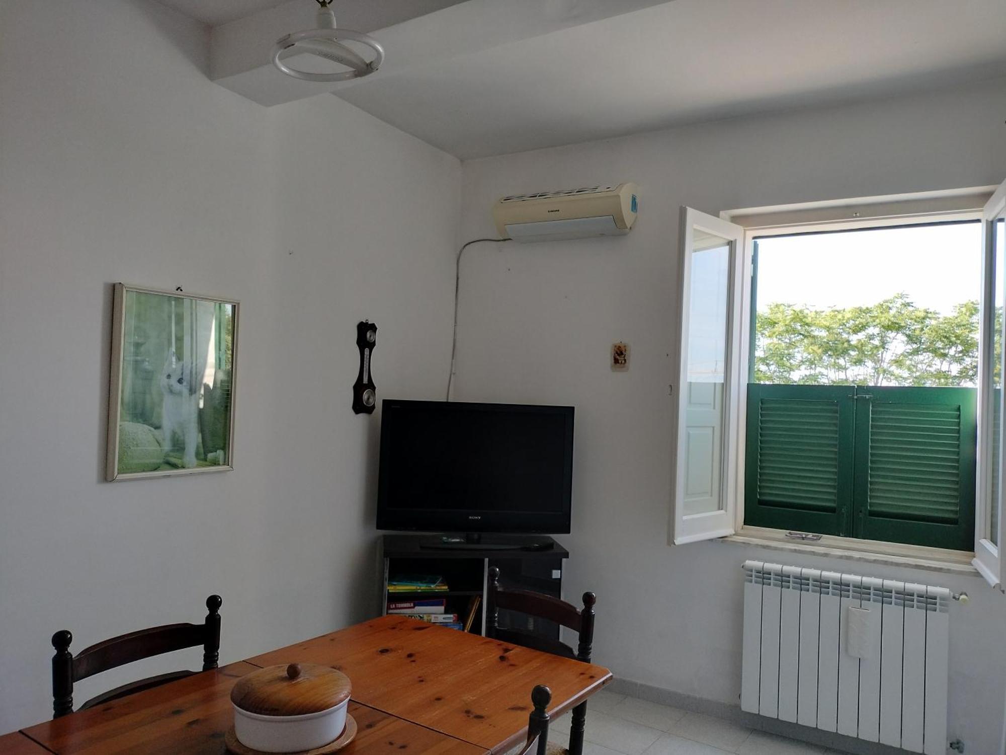 Sunny House Apartment Parghelia Exterior photo