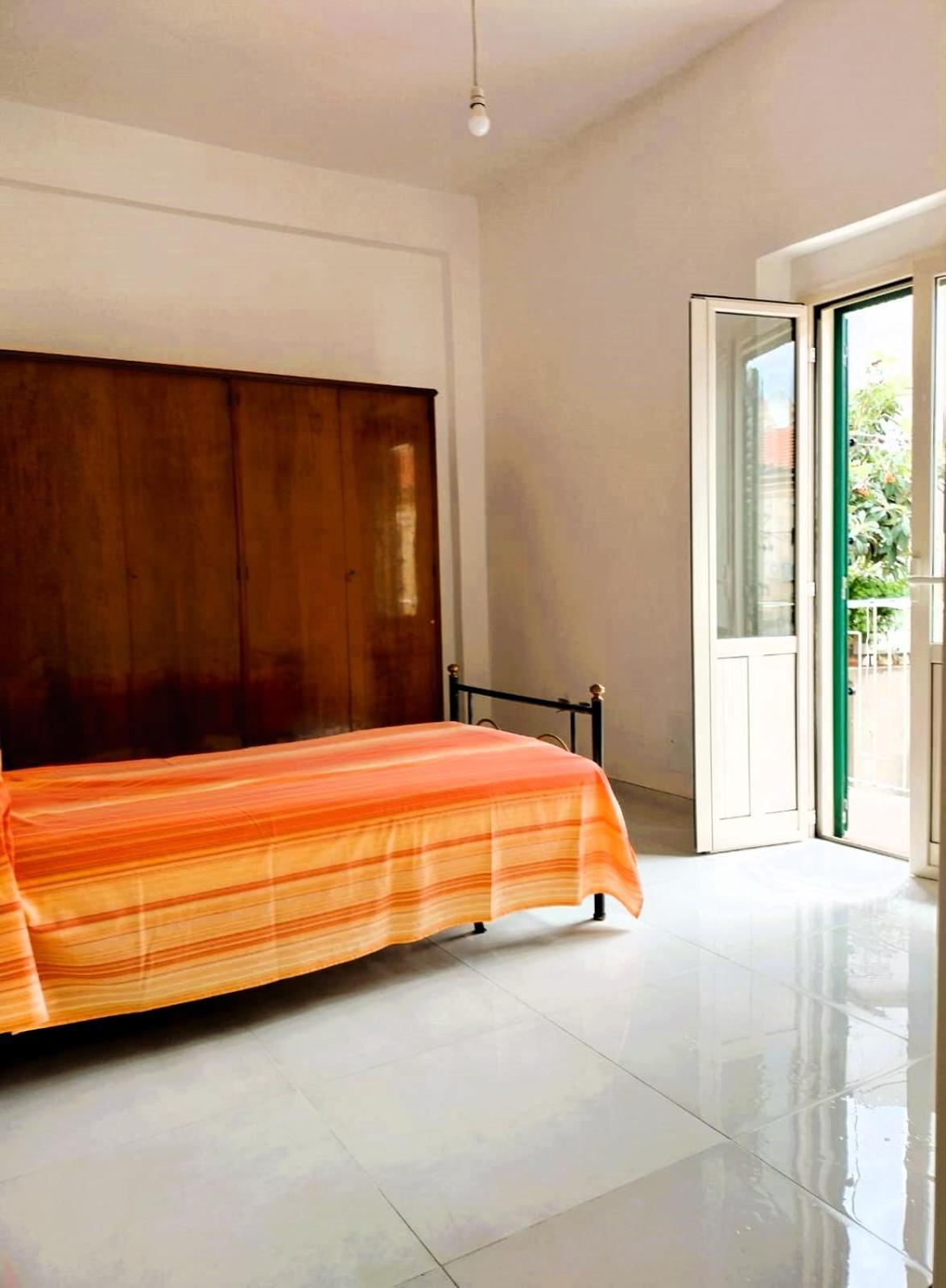 Sunny House Apartment Parghelia Exterior photo
