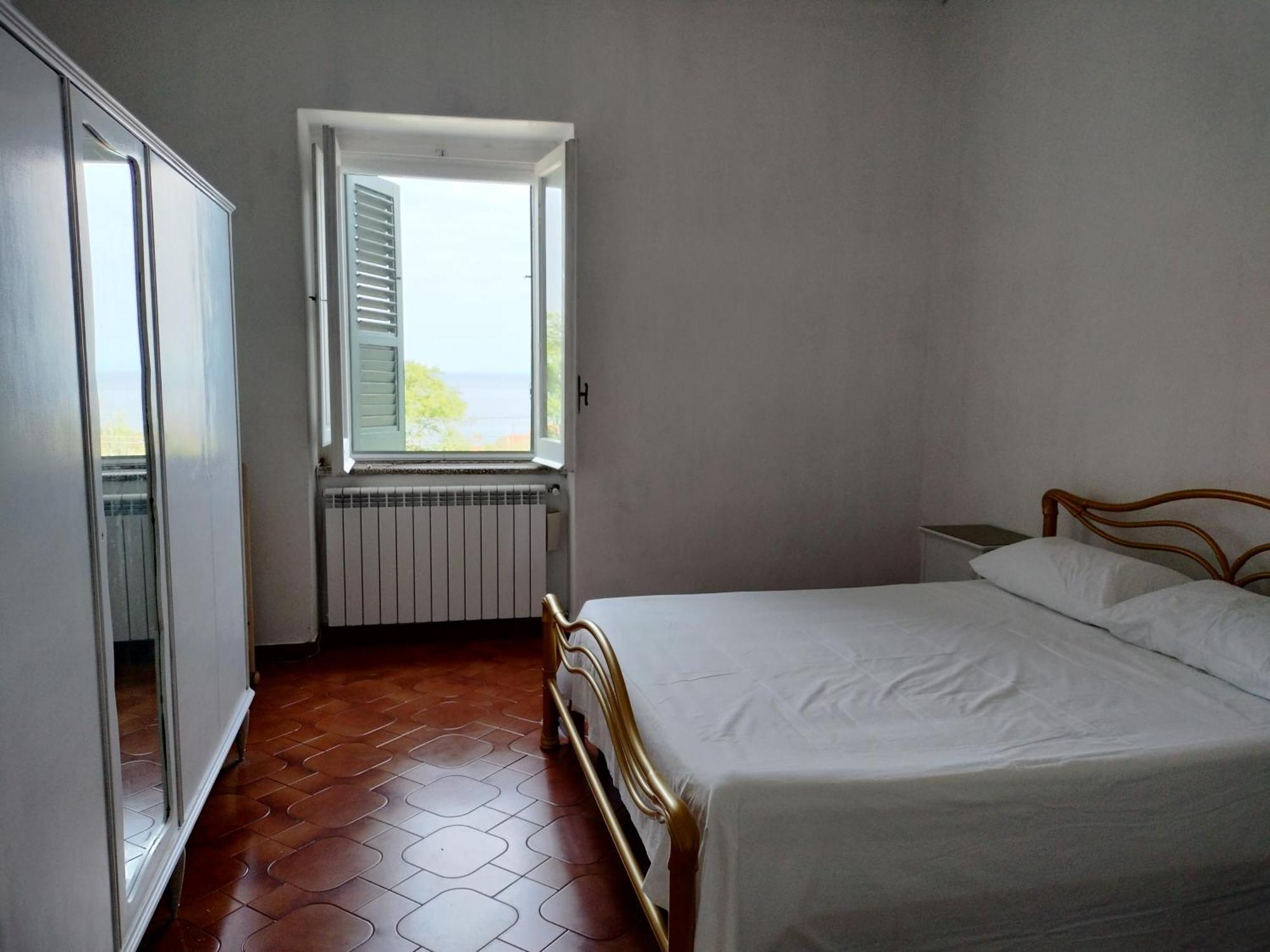 Sunny House Apartment Parghelia Exterior photo